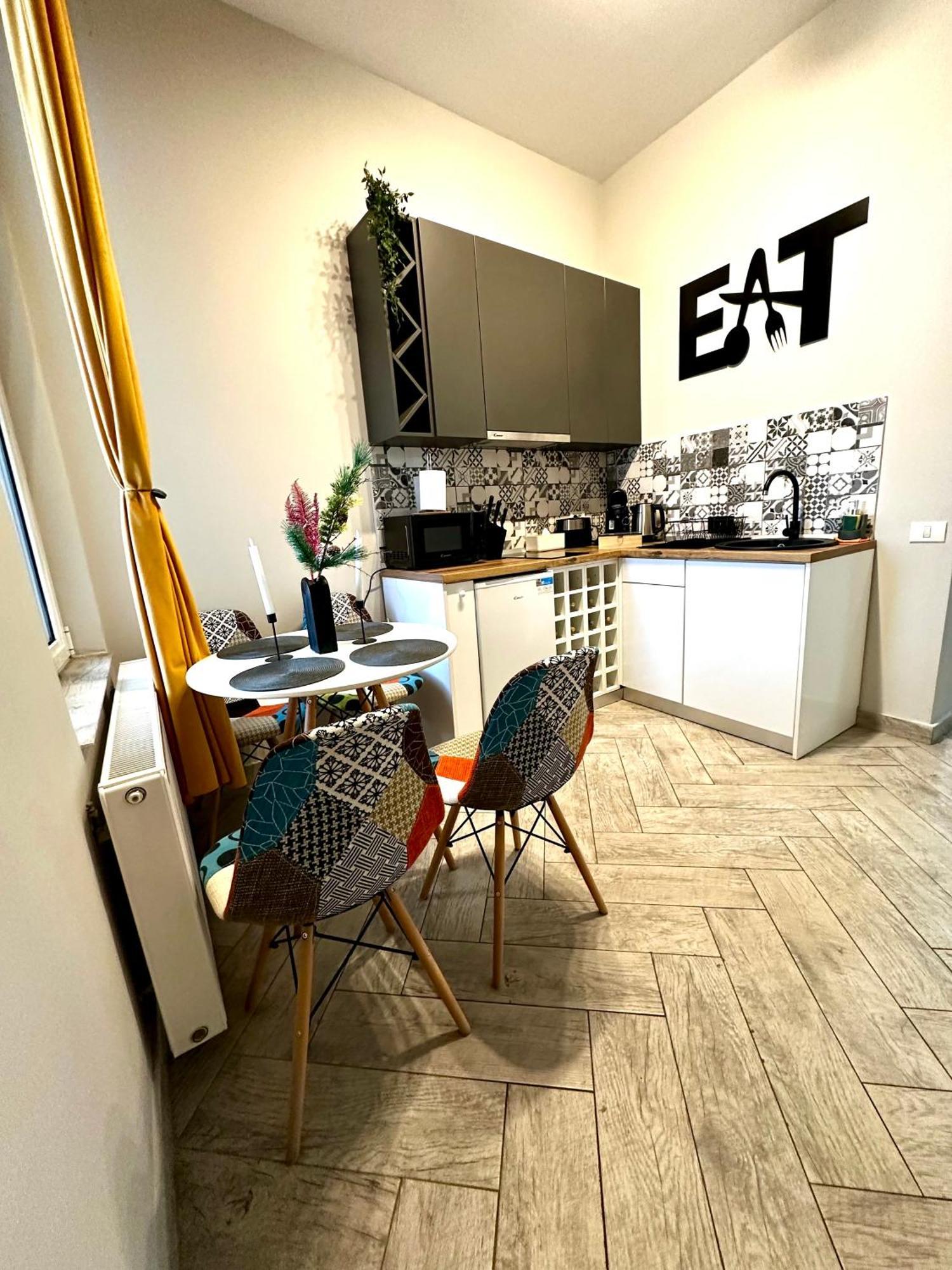 Stay Inn Central Brasov Apartments Εξωτερικό φωτογραφία